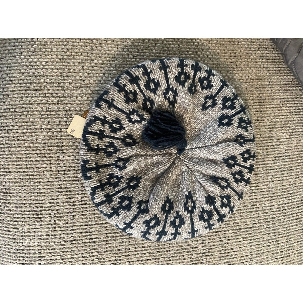 Vintage Knit Beret Soft Beanie Fair Isle Sears Creslan Acrylic New Made In USA